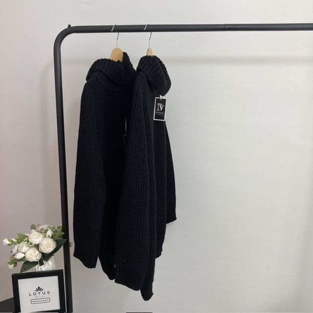 بافت یقه اسکی زنانه رنگ مشکی